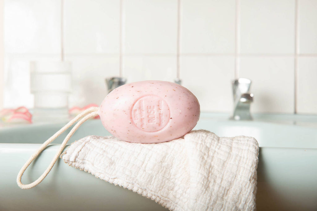Ovale Seife an Baumwollkordel Rose 200 g