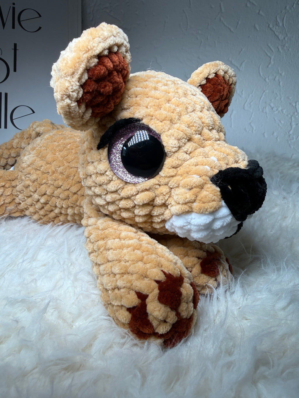 🦁💛 Nala die Löwin – handgehäkeltes Amigurumi Kuscheltier (ca. 21 cm lang)