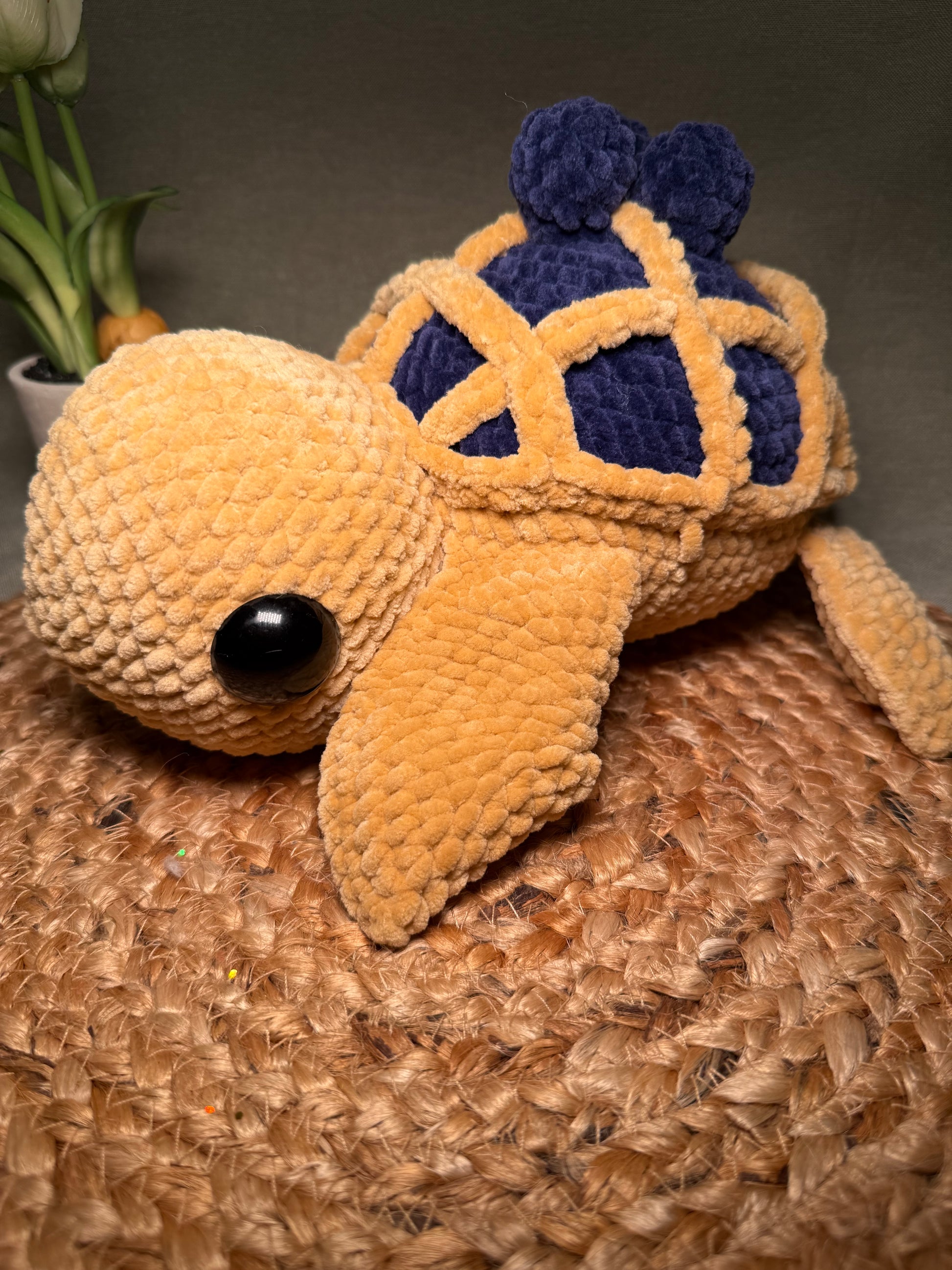 🐢💙 Tilda die Blaubeer-Kuchen Schildkröte – handgehäkeltes Kuscheltier (ca. 28 cm)