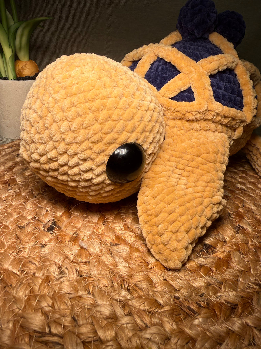 🐢💙 Tilda die Blaubeer-Kuchen Schildkröte – handgehäkeltes Kuscheltier (ca. 28 cm)