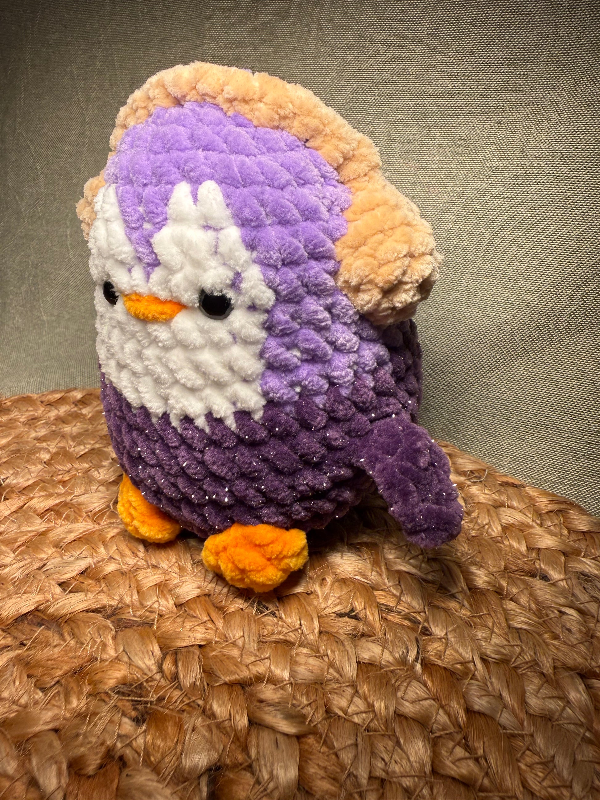 🐧🎧 Pino der Pinguin – handgehäkeltes Amigurumi Kuscheltier (ca. 11,5 cm)