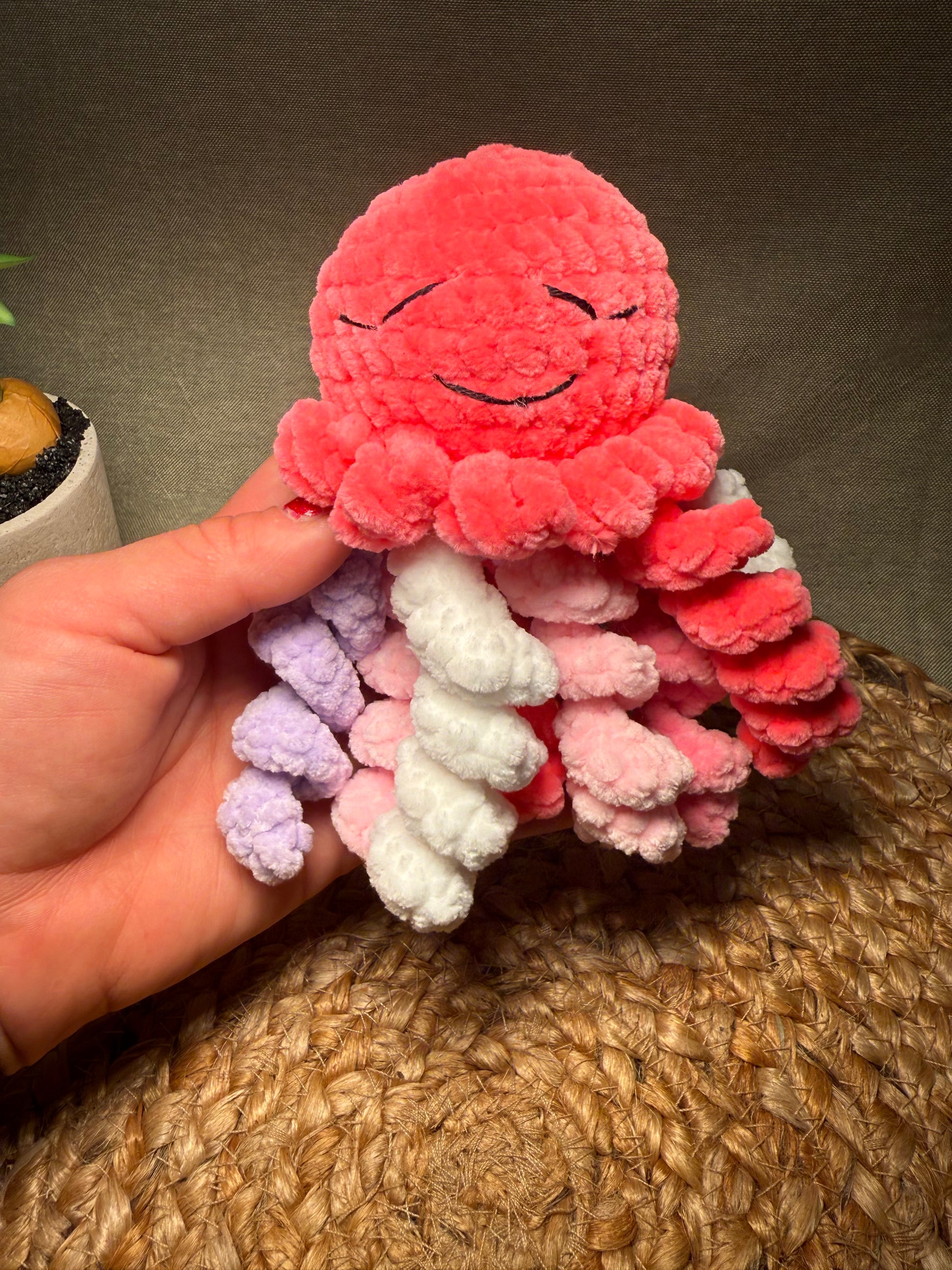 🪼💗 Lumi die Qualle – handgehäkeltes Amigurumi Kuscheltier (ca. 12 cm)
