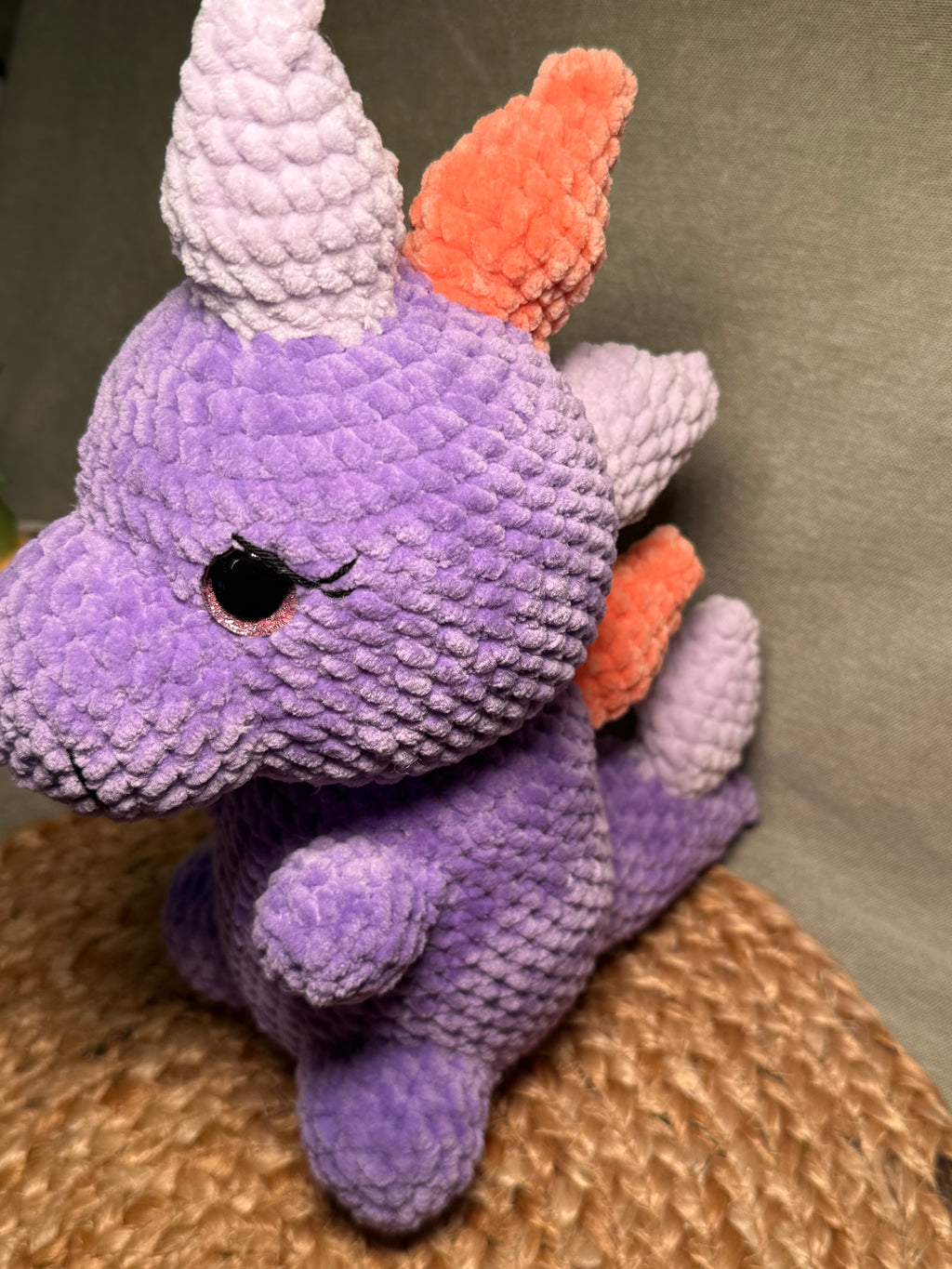 Amigurumi Dino „Grisu und Rosalie“ | Handgemacht aus Chenille-Wolle | Zertifiziert
