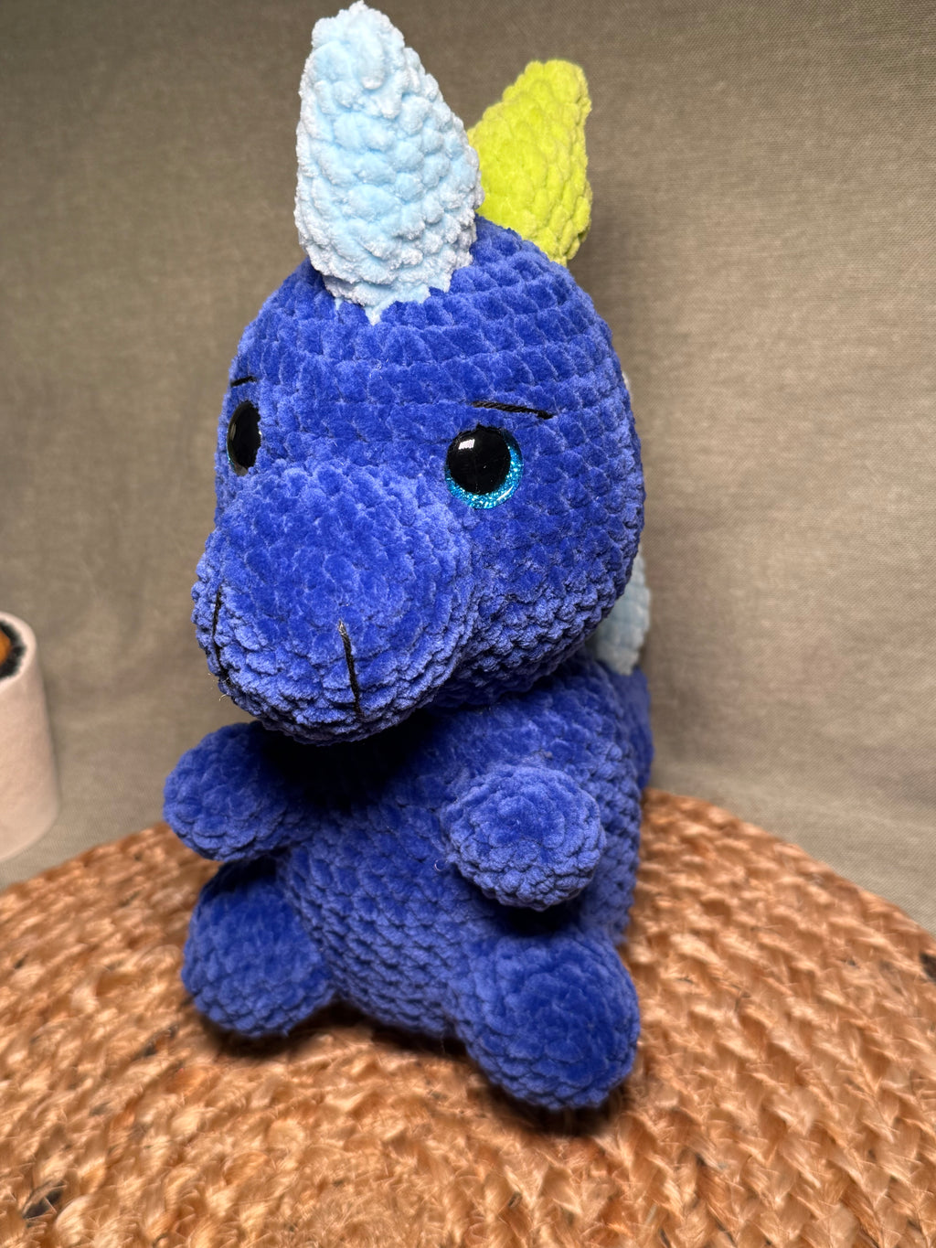 Amigurumi Dino „Grisu und Rosalie“ | Handgemacht aus Chenille-Wolle | Zertifiziert