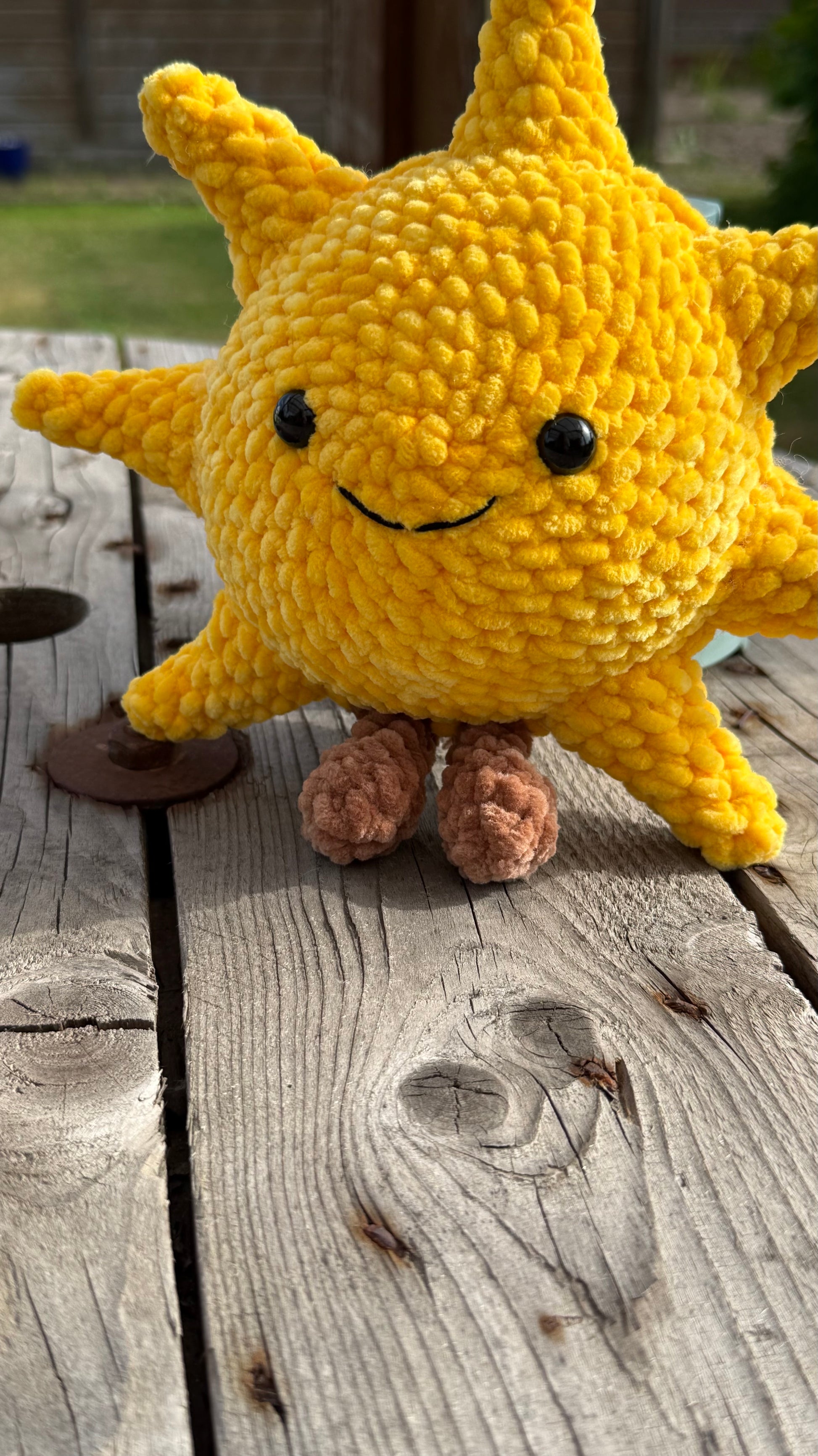 ☀️ Sonne „Sonnenschein“ – Handgehäkelter Gute-Laune-Begleiter