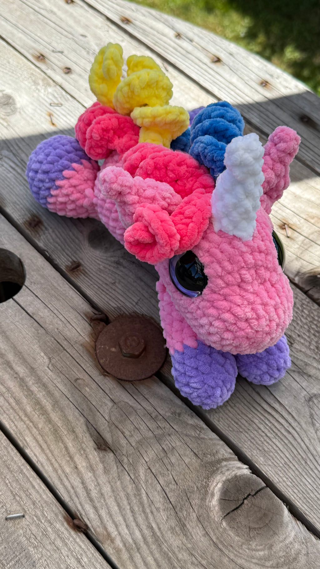 🦄 Einhorn „Aurora“ – Handgehäkelter Kuschelfreund voller Magie
