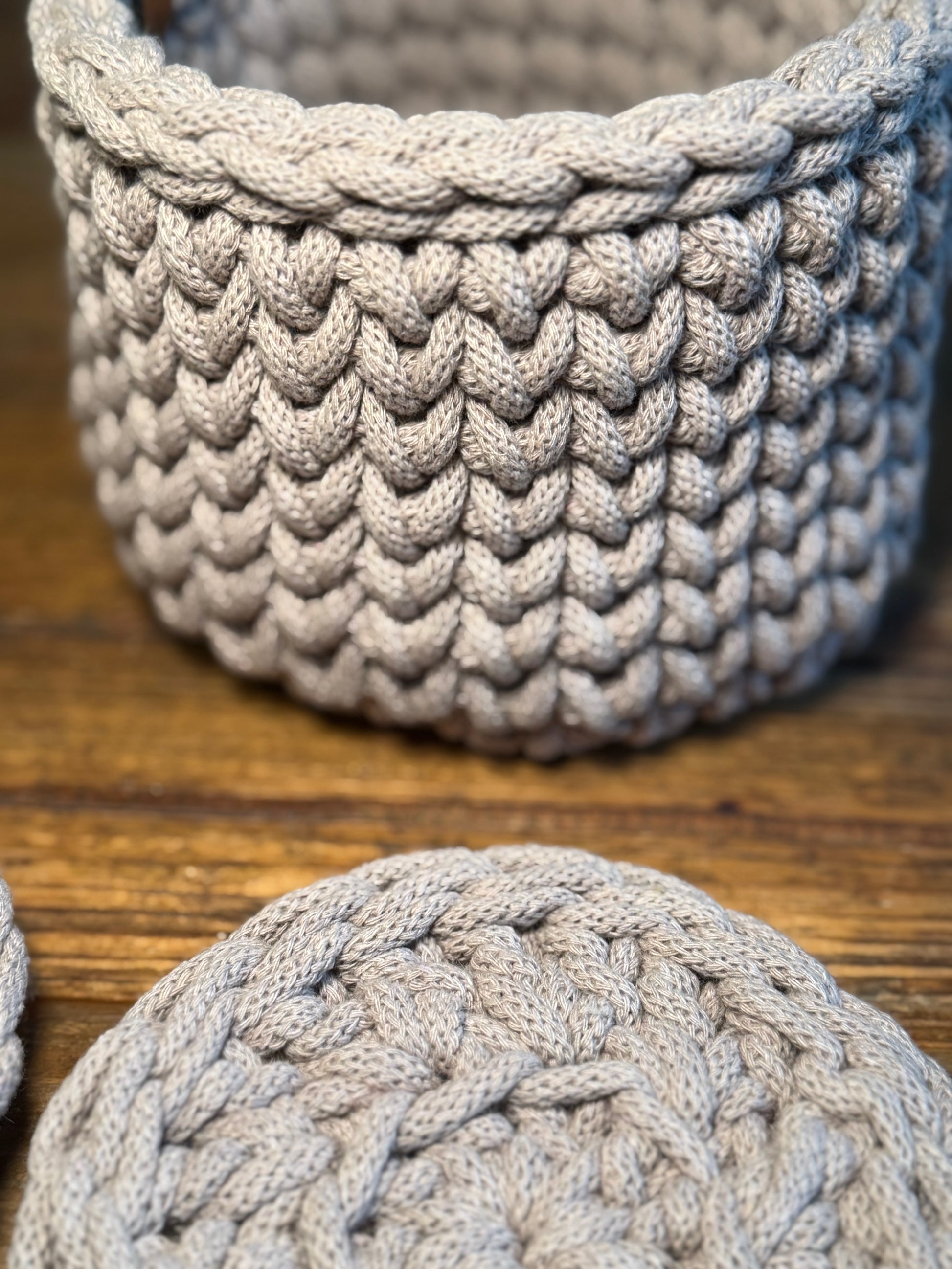 Untersetzer Set mit Korb 🧺