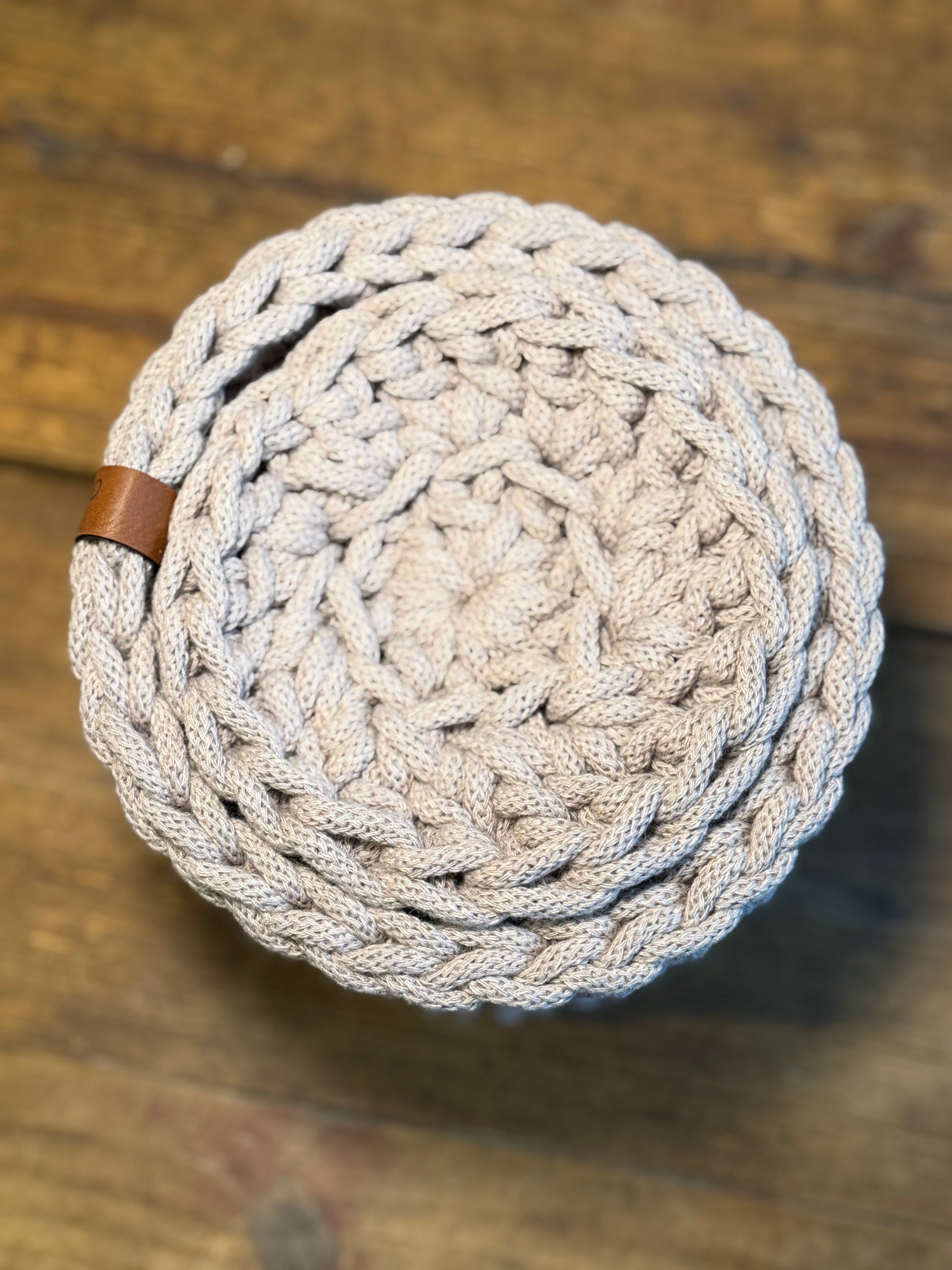 Untersetzer Set mit Korb 🧺