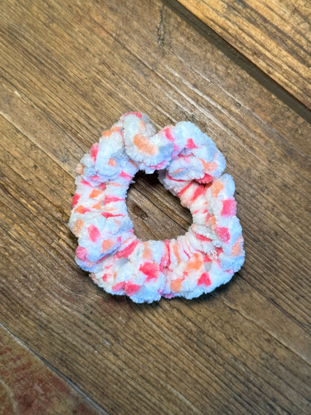 Scrunchies 💫