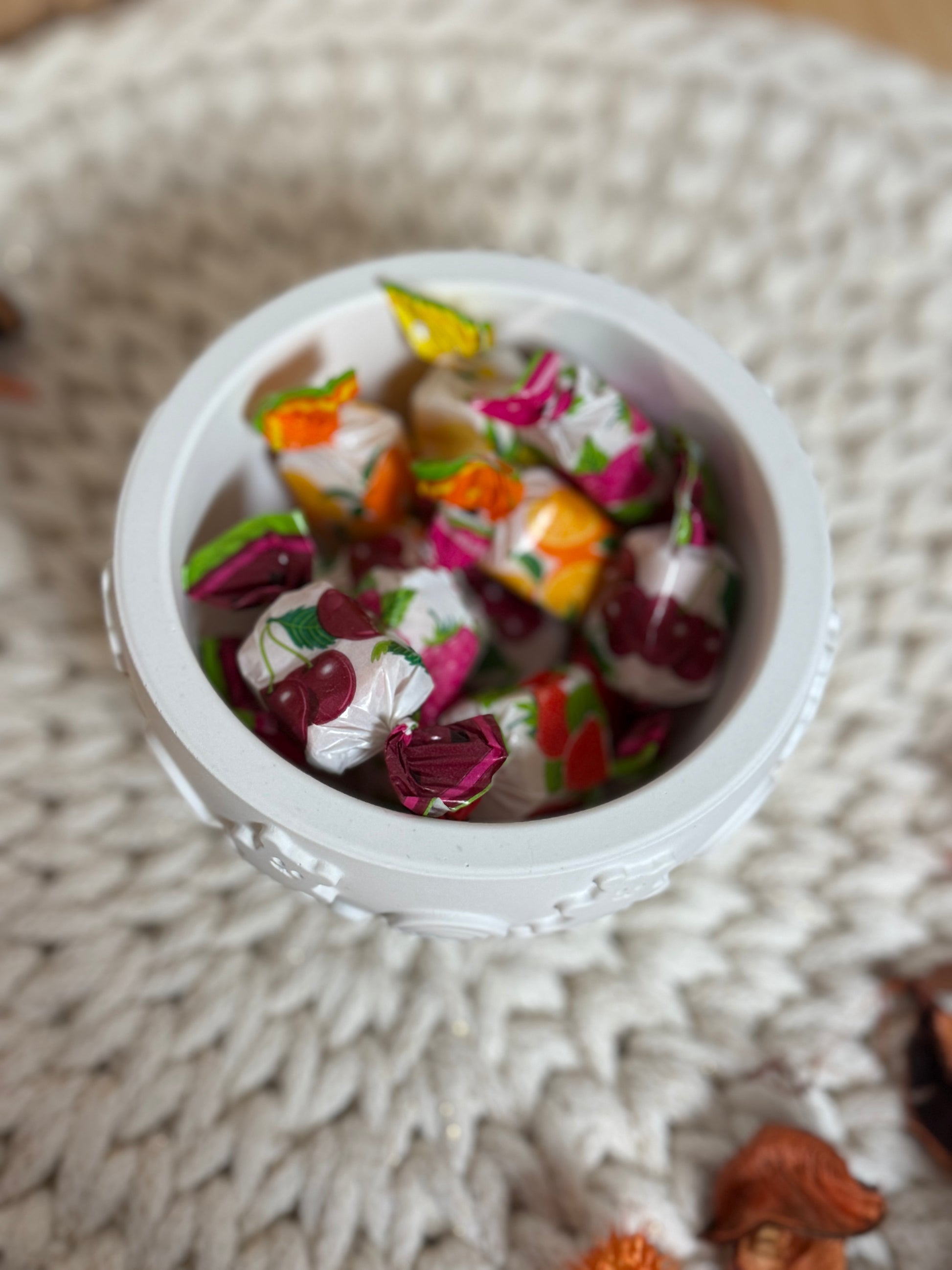 Candy-Schale mit Bären-; Bonbon-Muster | Handgemacht aus Kerakraft