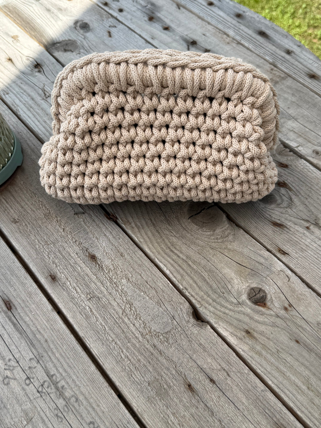 Clutch mit Klappbügel gehäkelt – Warm Beige, 5mm Bobbiny