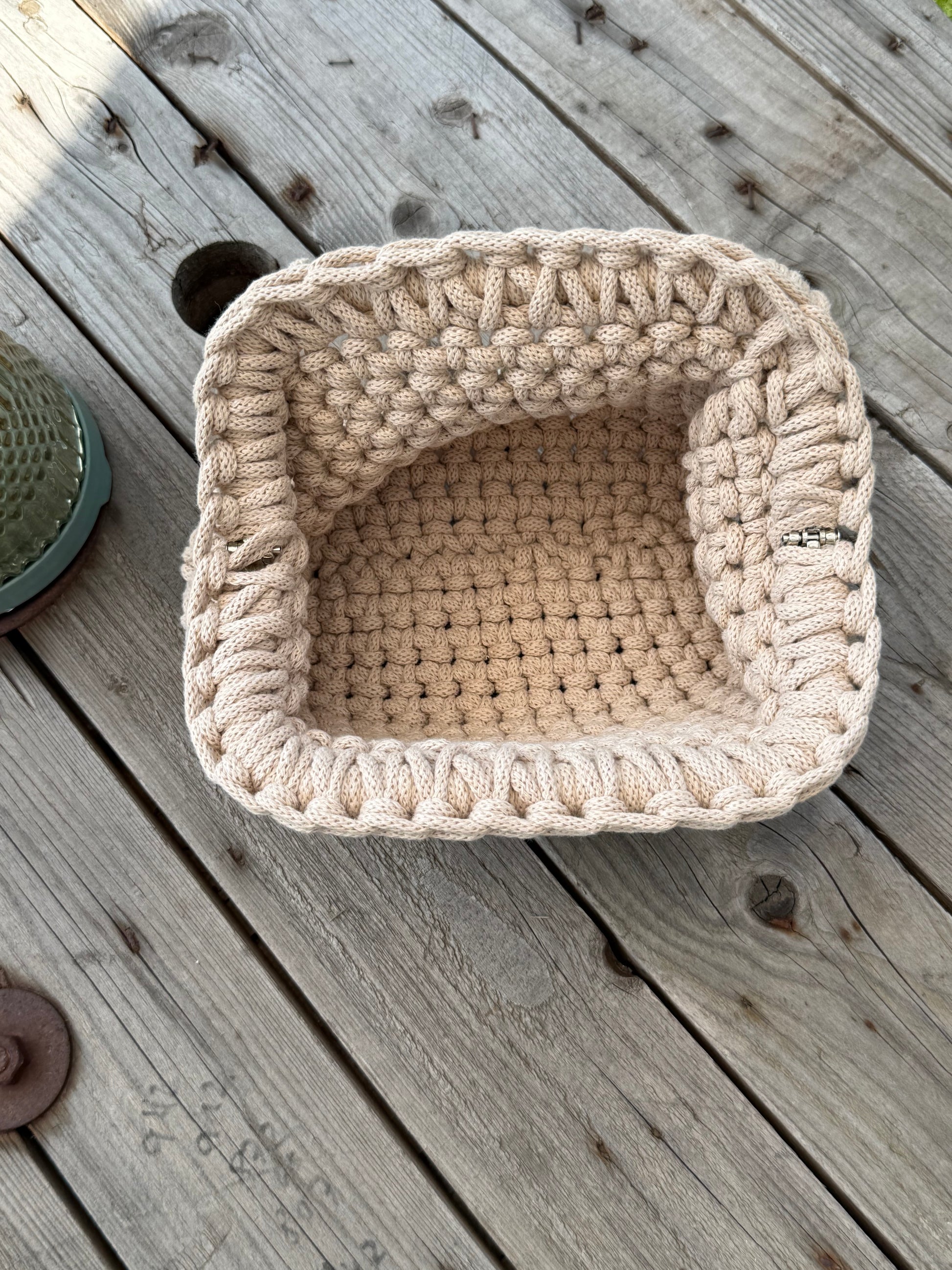 Clutch mit Klappbügel gehäkelt – Warm Beige, 5mm Bobbiny