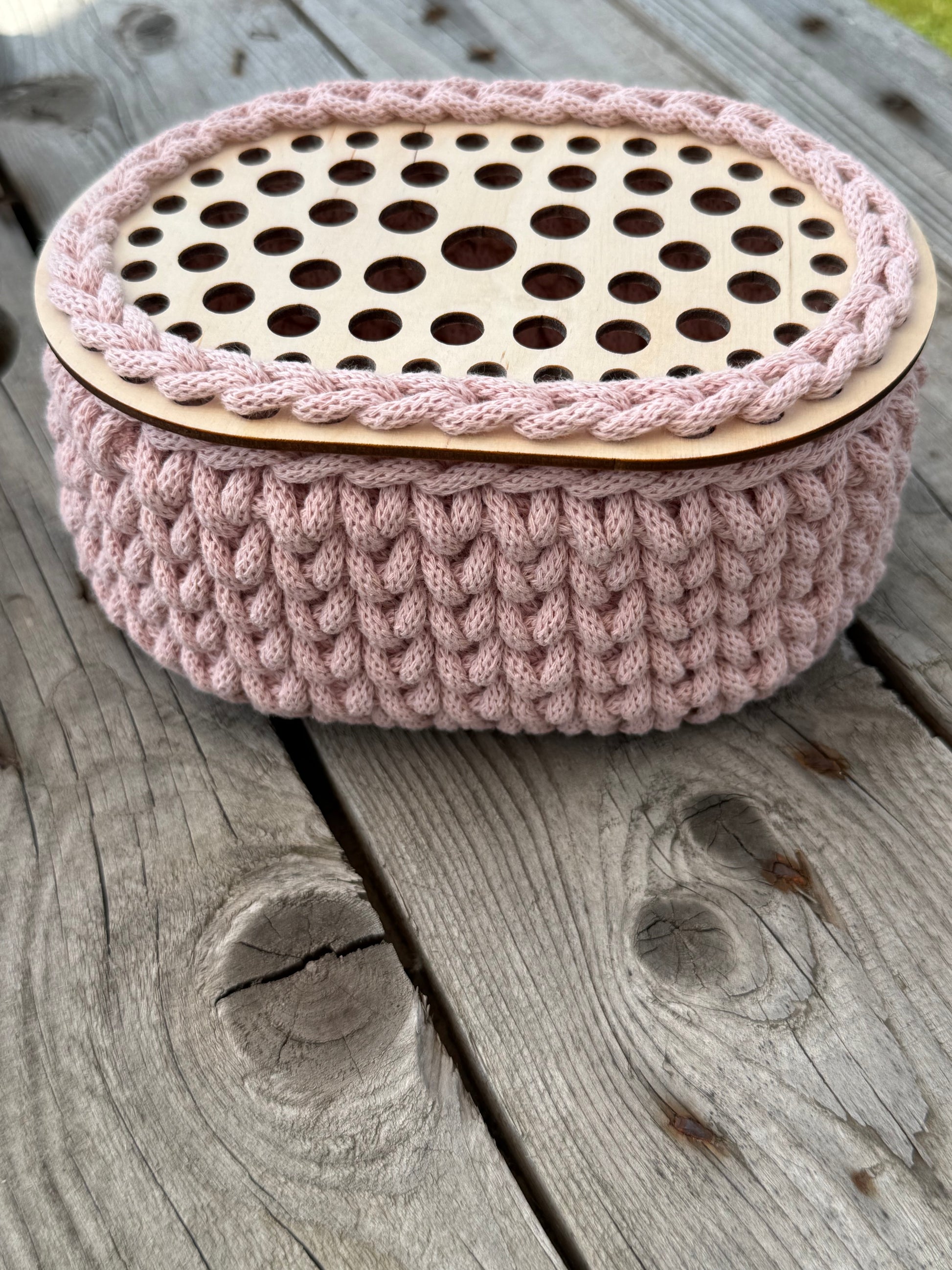 🧶 Gehäkelte Körbe für Häkelnadeln – stilvolle Aufbewahrung mit Holz-Elementen 🌙🧺