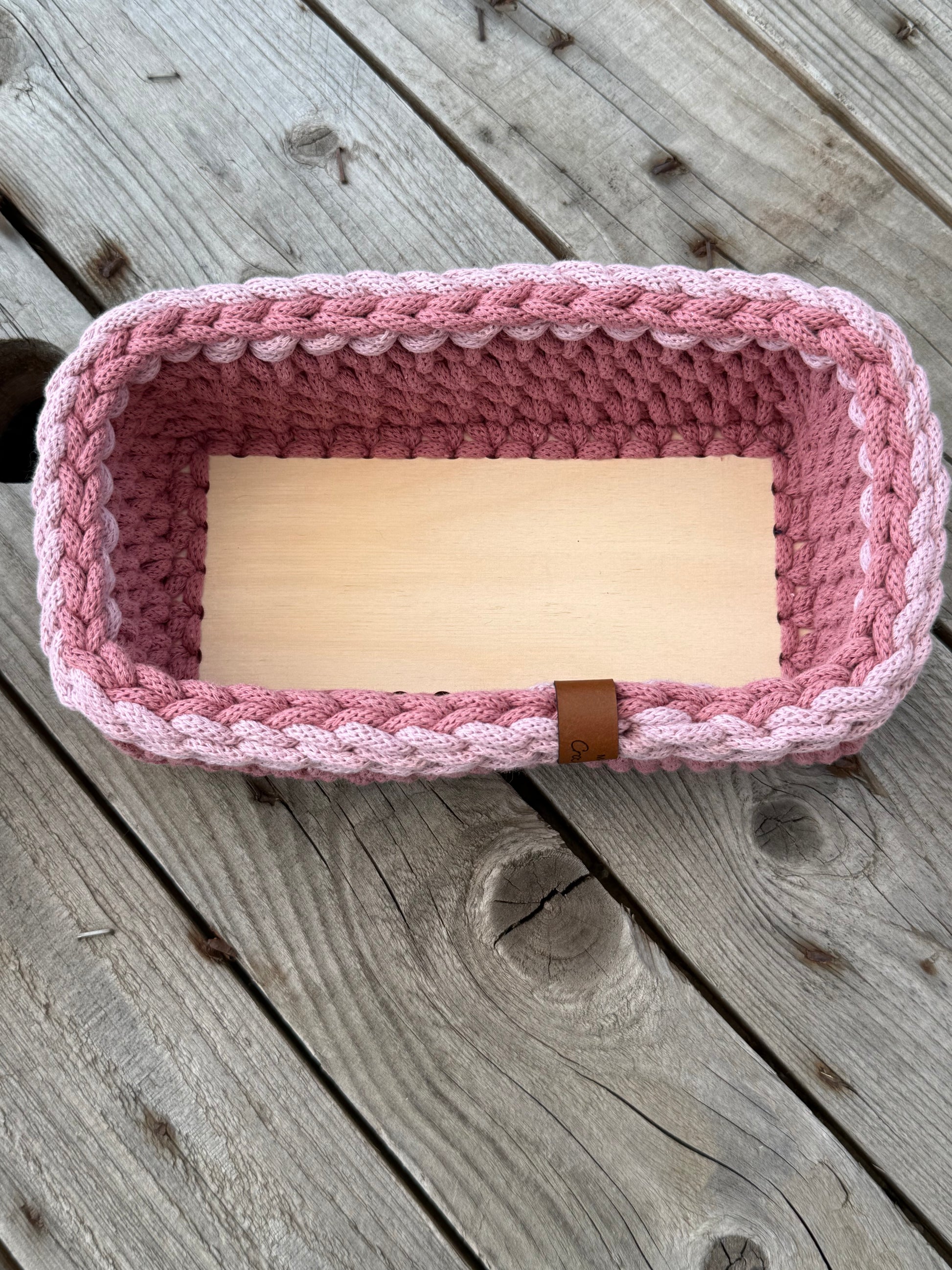 Rechteckiger Korb mit Holzboden – Blossom & Dusty Rose Umrandung