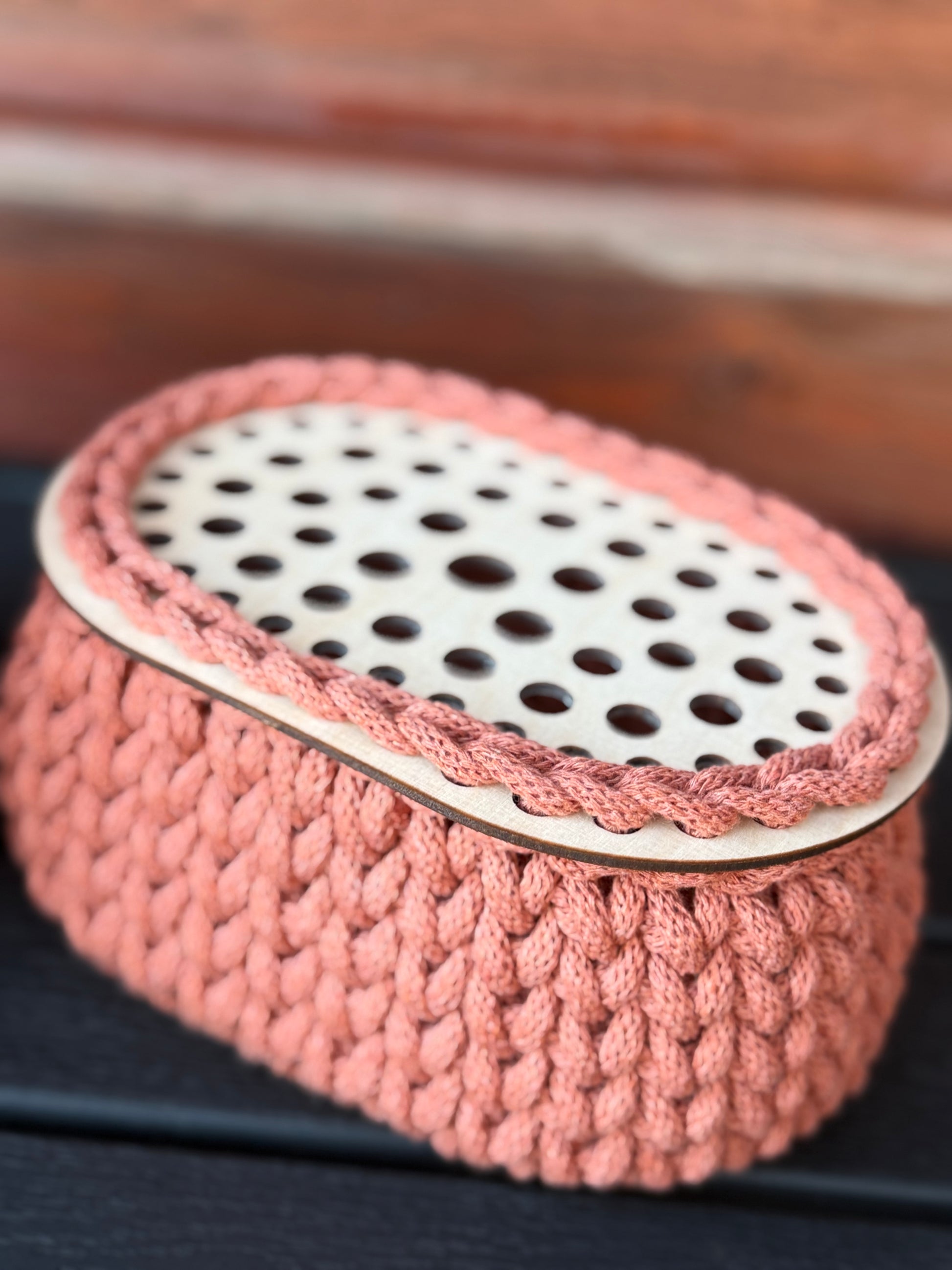 🧶 Gehäkelte Körbe für Häkelnadeln – stilvolle Aufbewahrung mit Holz-Elementen 🌙🧺