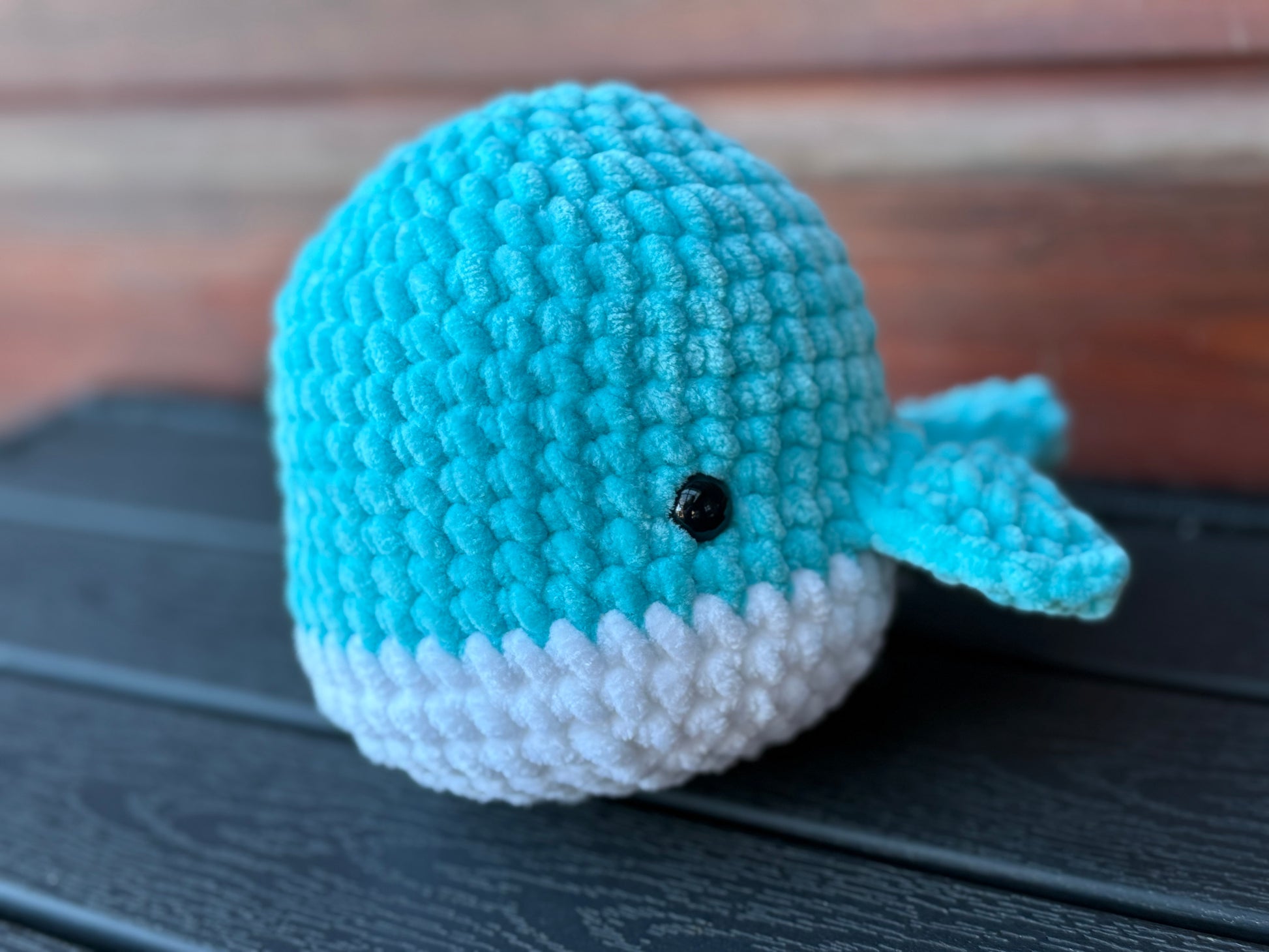🐋 Gehäkelter Wal – Handgemachtes Amigurumi in Ozeanblau &amp; Weiß 🌊💙