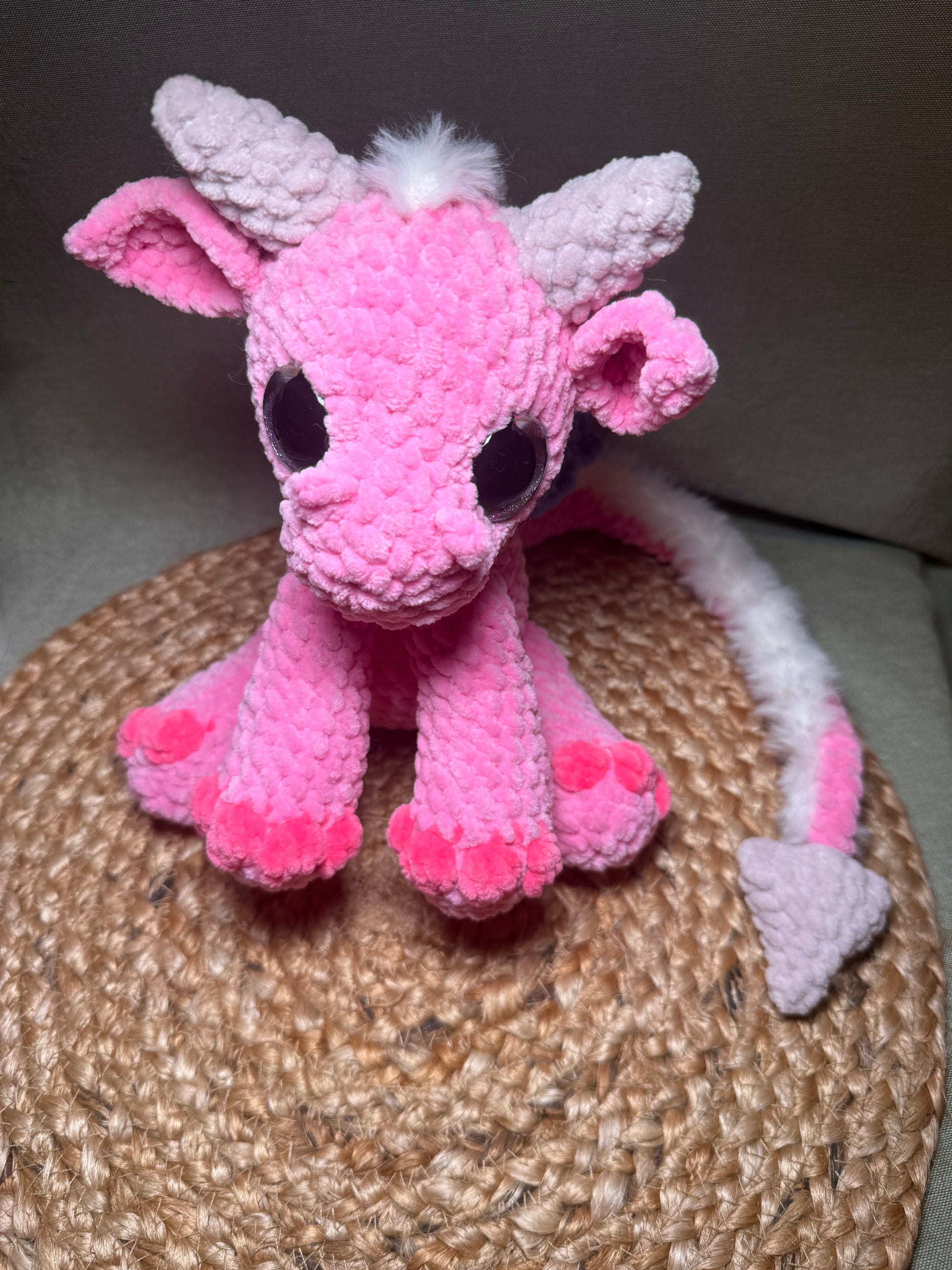 🐉 Ember der Drache – handgehäkeltes Amigurumi Kuscheltier (ca. 25 cm)