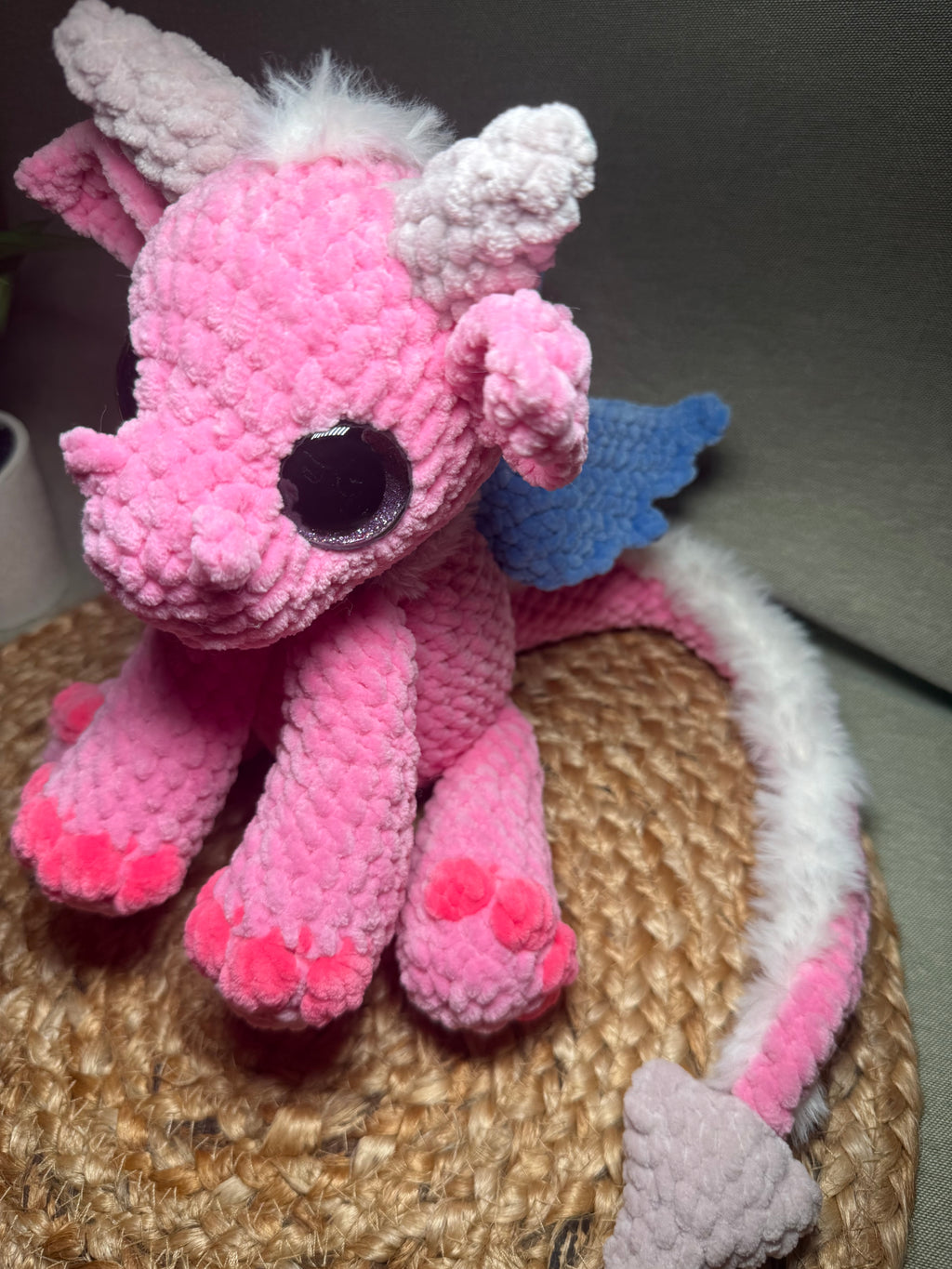 🐉 Ember der Drache – handgehäkeltes Amigurumi Kuscheltier (ca. 25 cm)