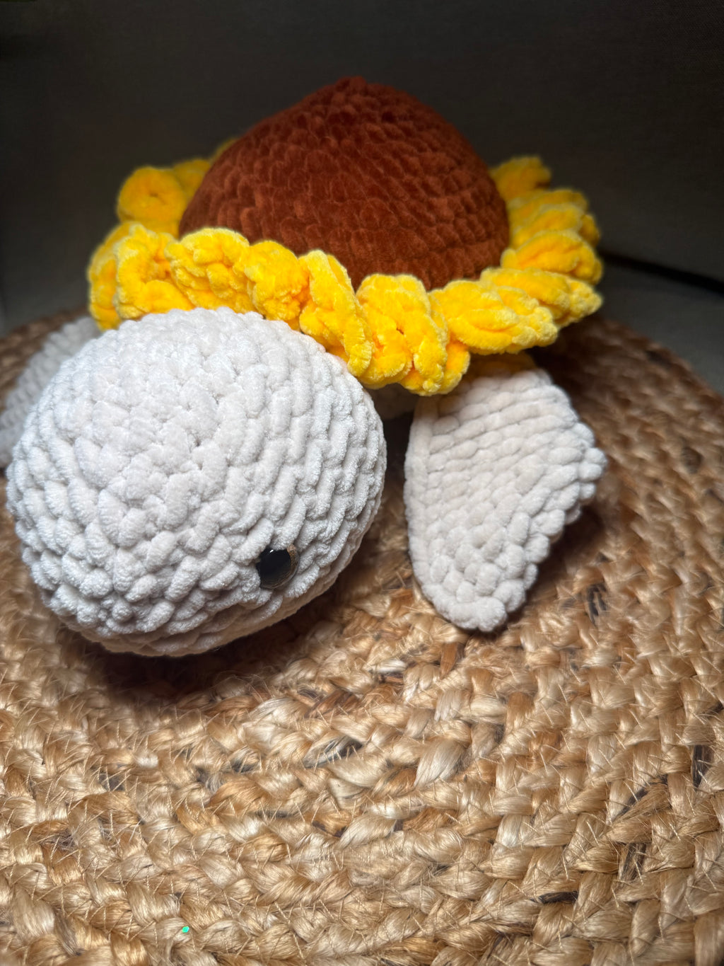 🐢🌻 Sunny die Schildkröte – handgehäkeltes Amigurumi Kuscheltier (ca. 28 cm)