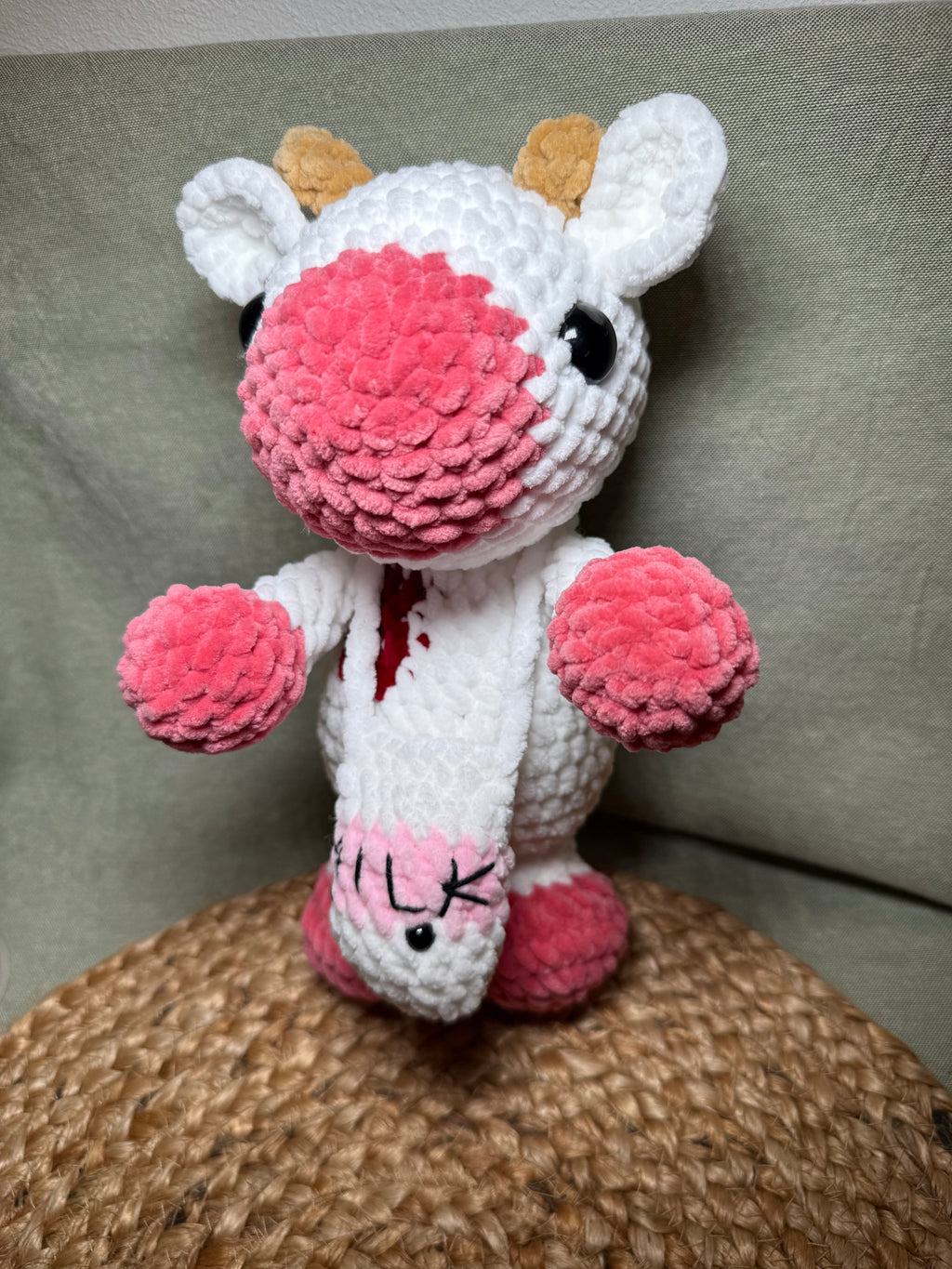 Gehäkelte Kuh Amigurumi mit Milchtüte – Handmade