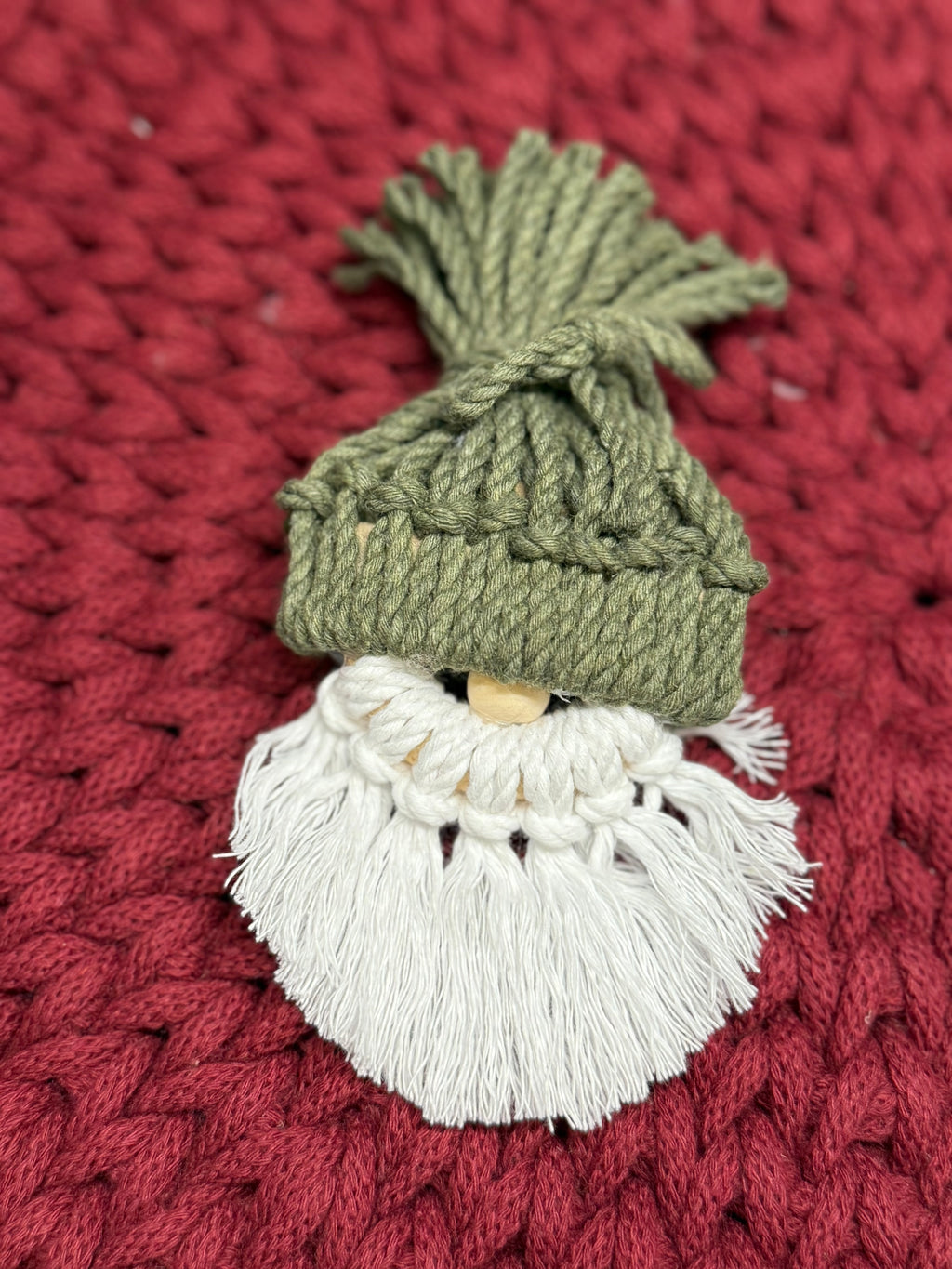 Makramee Wichtel – handgefertigt, ca. 14 cm, in verschiedenen Farben