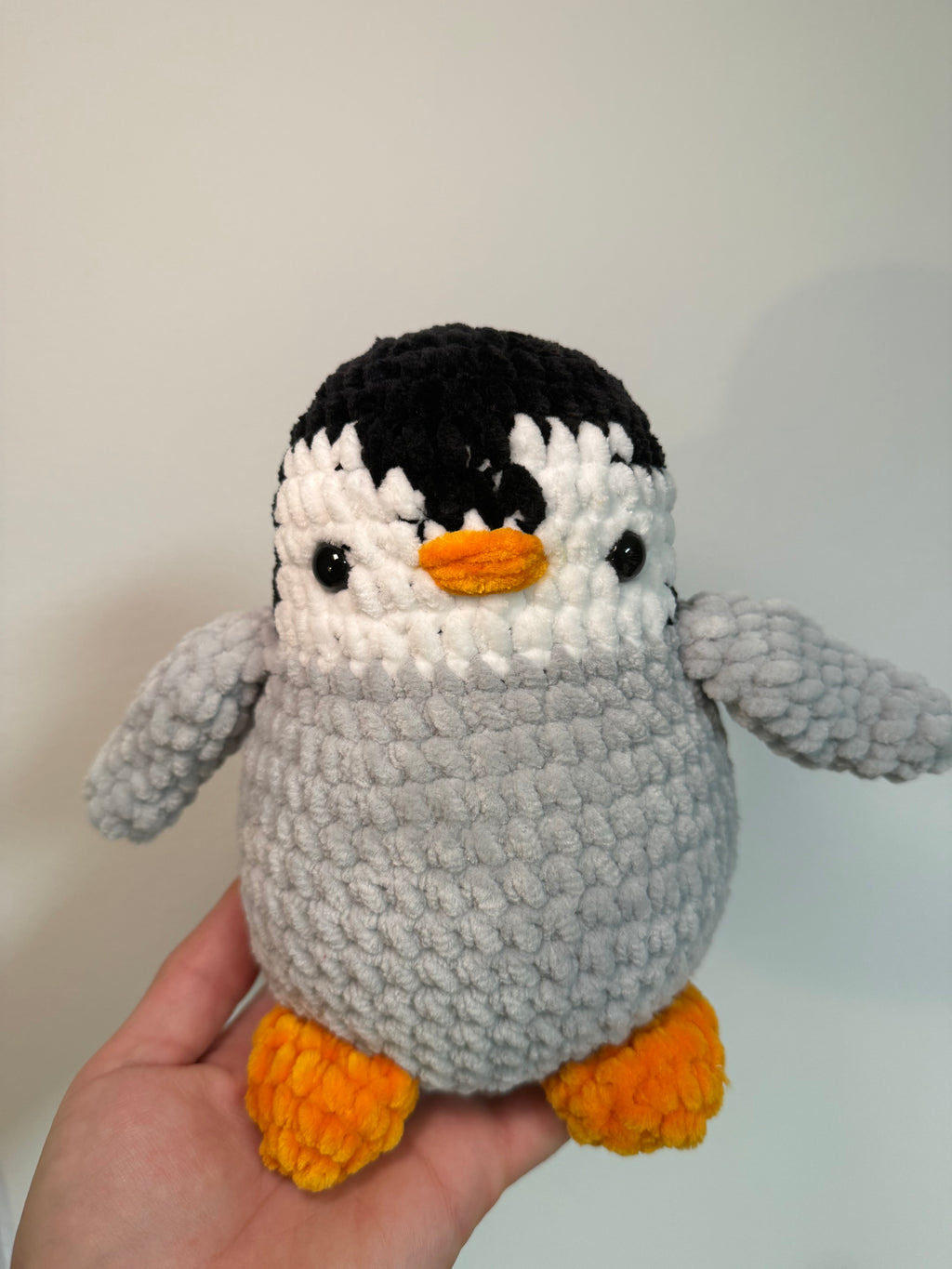 Pinguin Frosty – handgemacht , einzigartig (19 cm)