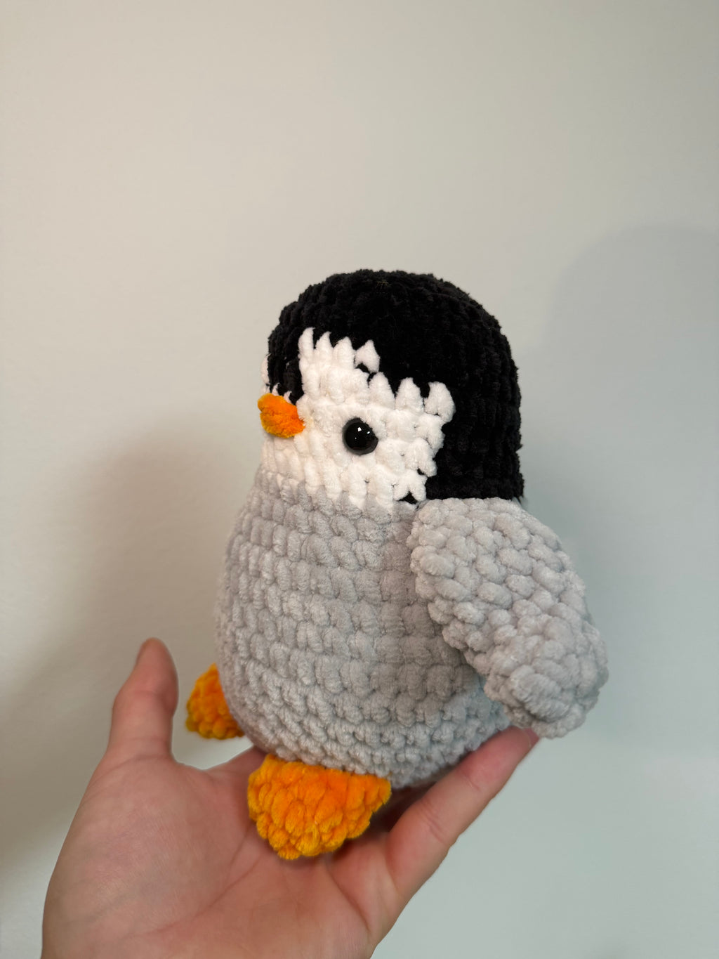Pinguin Frosty – handgemacht , einzigartig (19 cm)