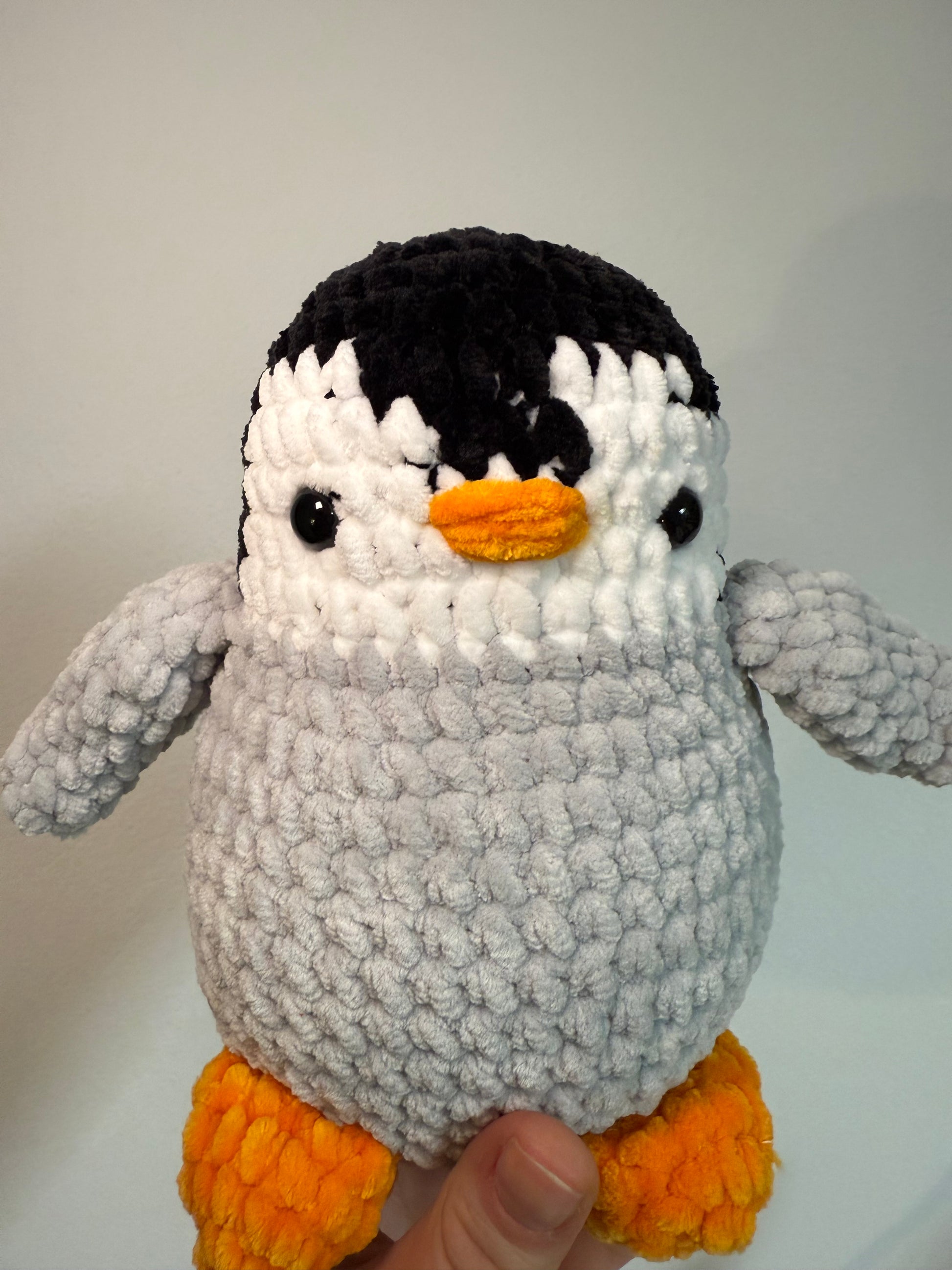 Pinguin Frosty – handgemacht , einzigartig (19 cm)