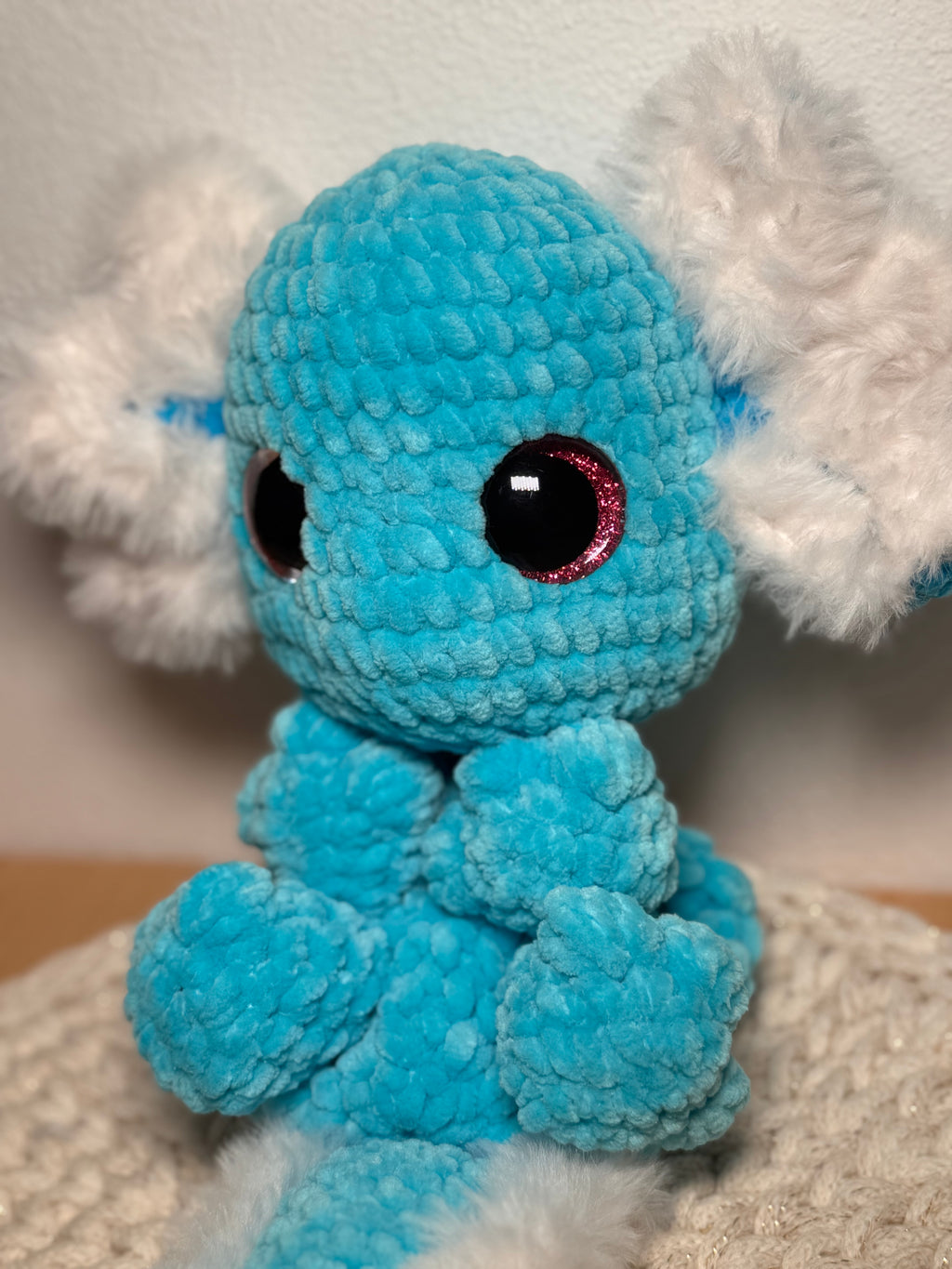 🌸 Gehäkeltes Axolotl – Handgemachtes Amigurumi  🧶💖