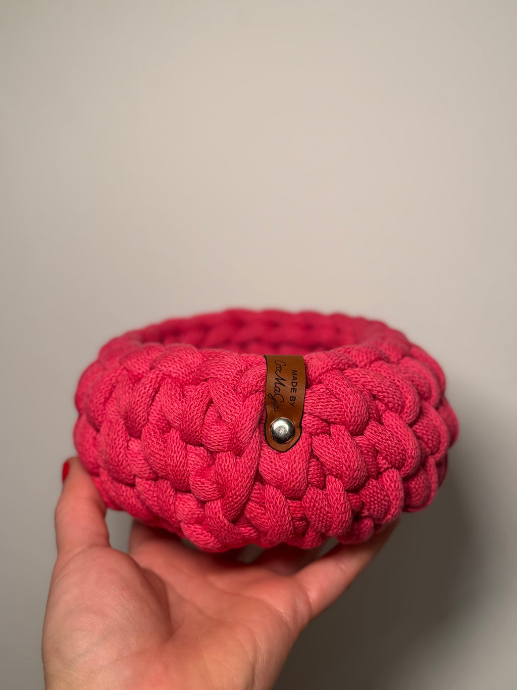 Handgehäkelter Korb in Pink 🧶