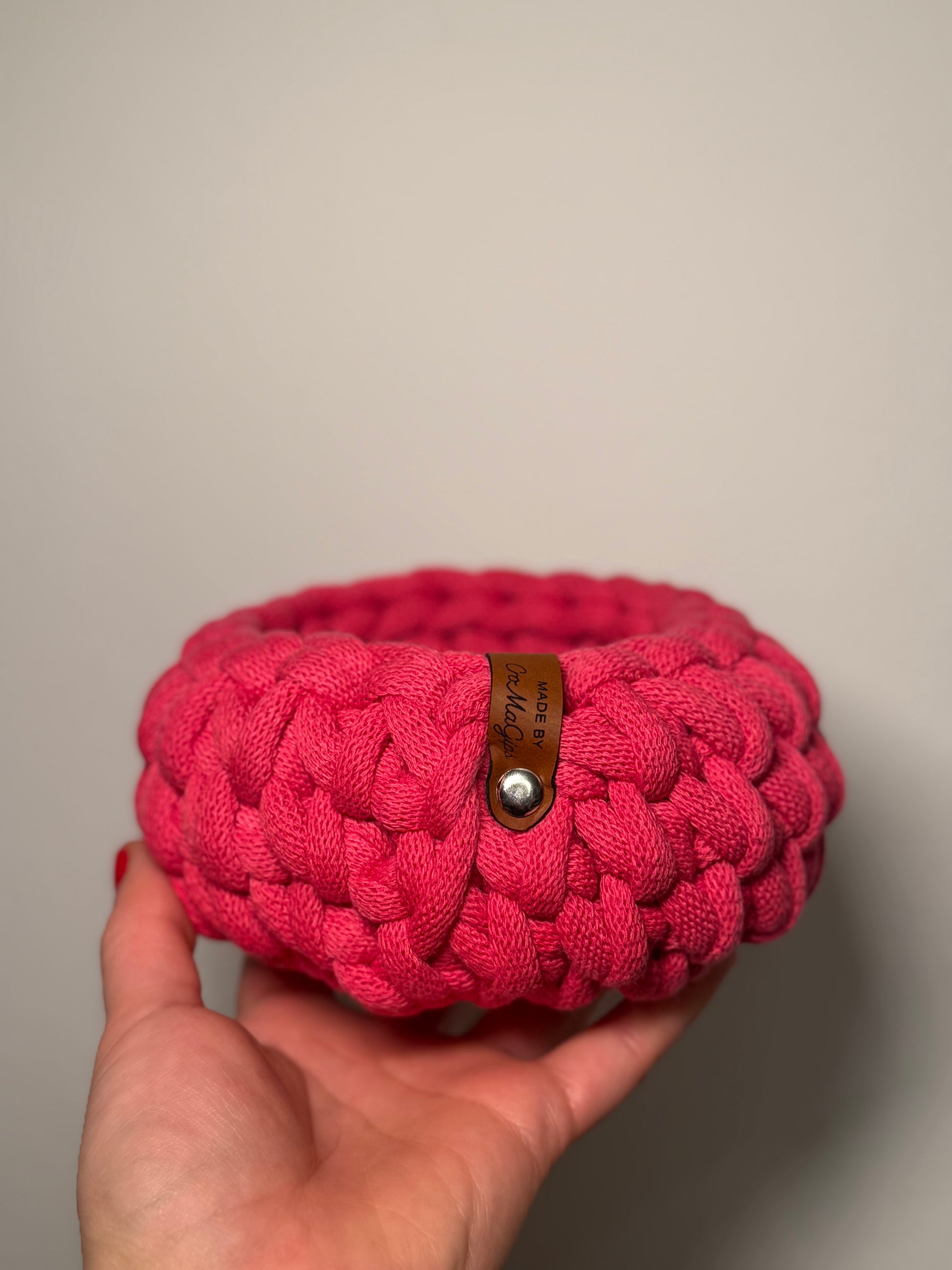 Handgehäkelter Korb in Pink 🧶
