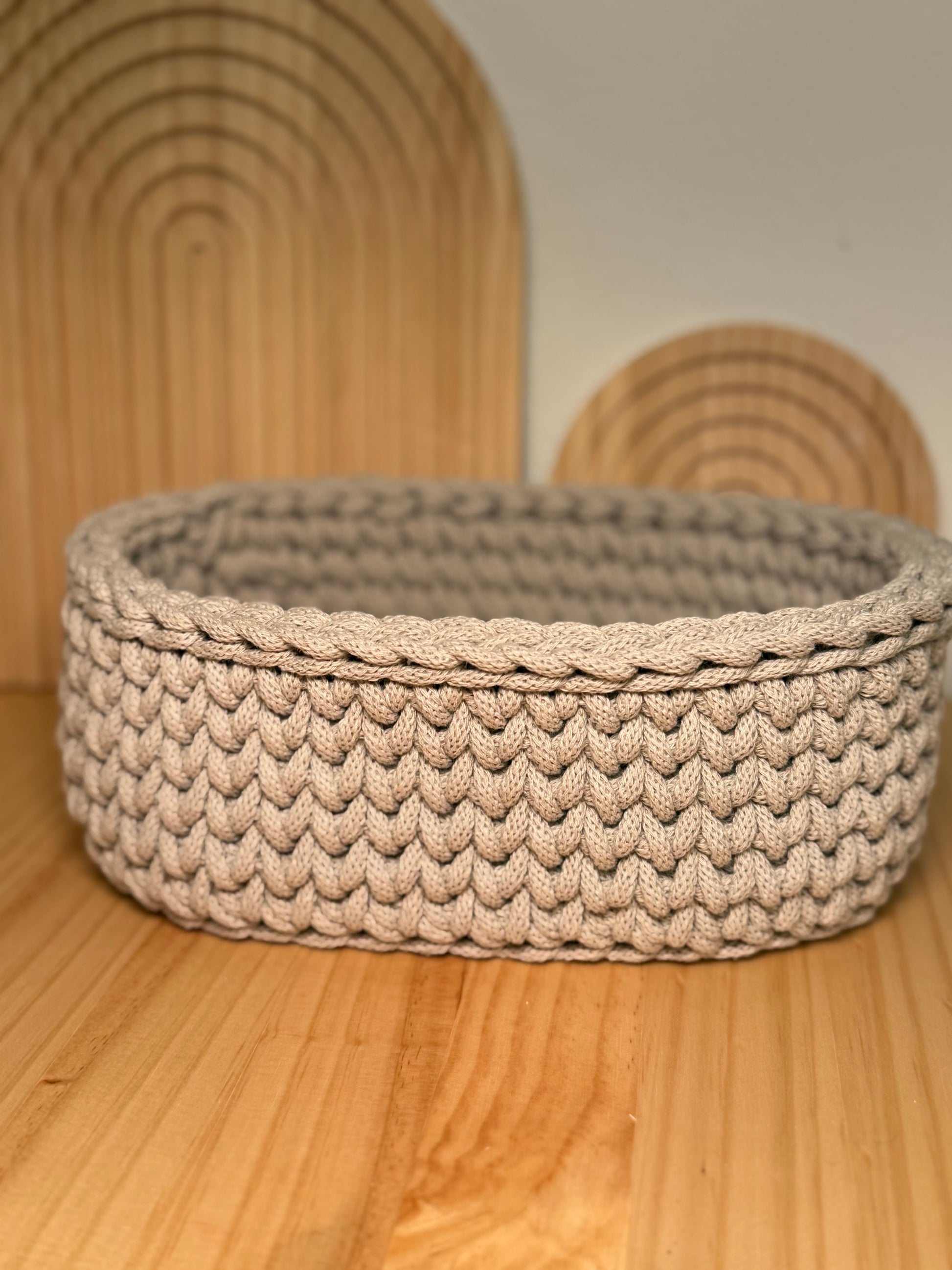 🧺 Ovaler Korb – handgehäkelt aus Bobbiny Garn