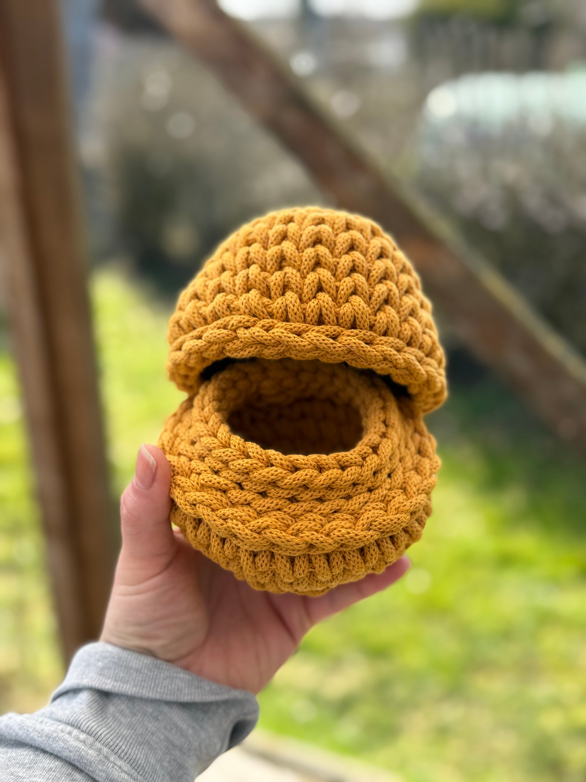 🧺 Handgehäkelter Eierkorb aus Bobbiny 5 mm