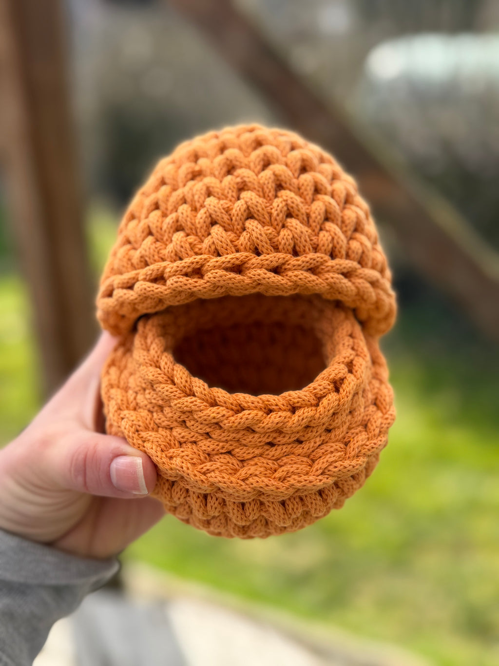 🧺 Handgehäkelter Eierkorb aus Bobbiny 5 mm